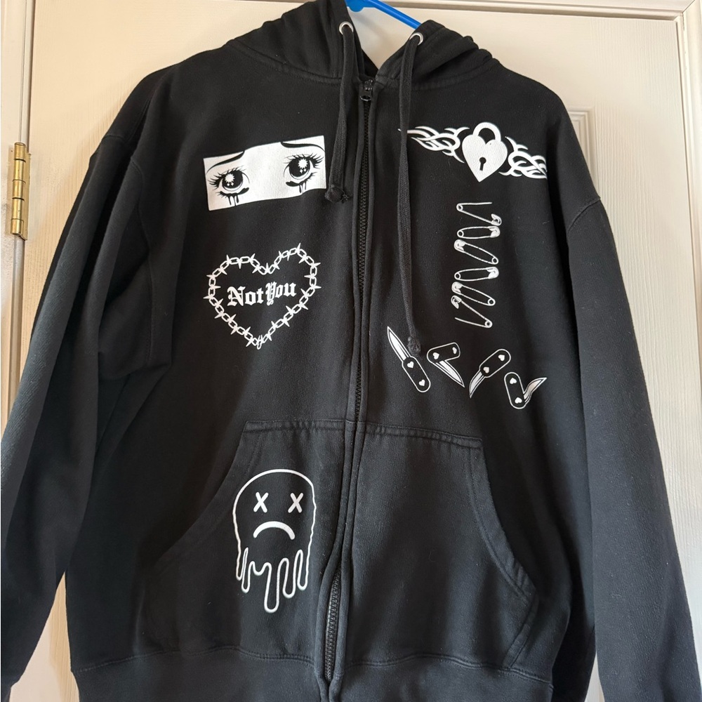Hot Topic Black Graphic Hoodie
